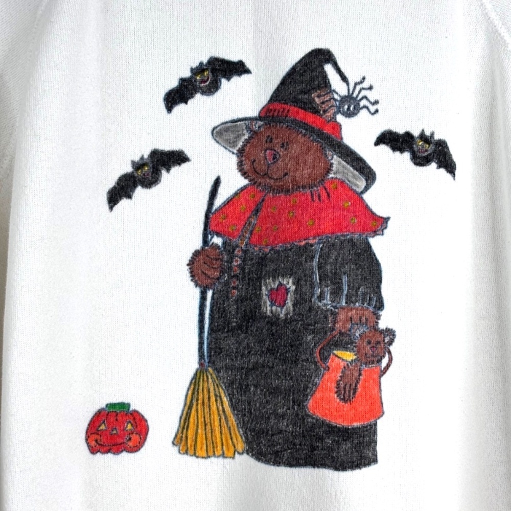 VTG 90s Hanes 50/50 Halloween Crewneck L Witch Bear Bat Pumpkin Granny USA Made